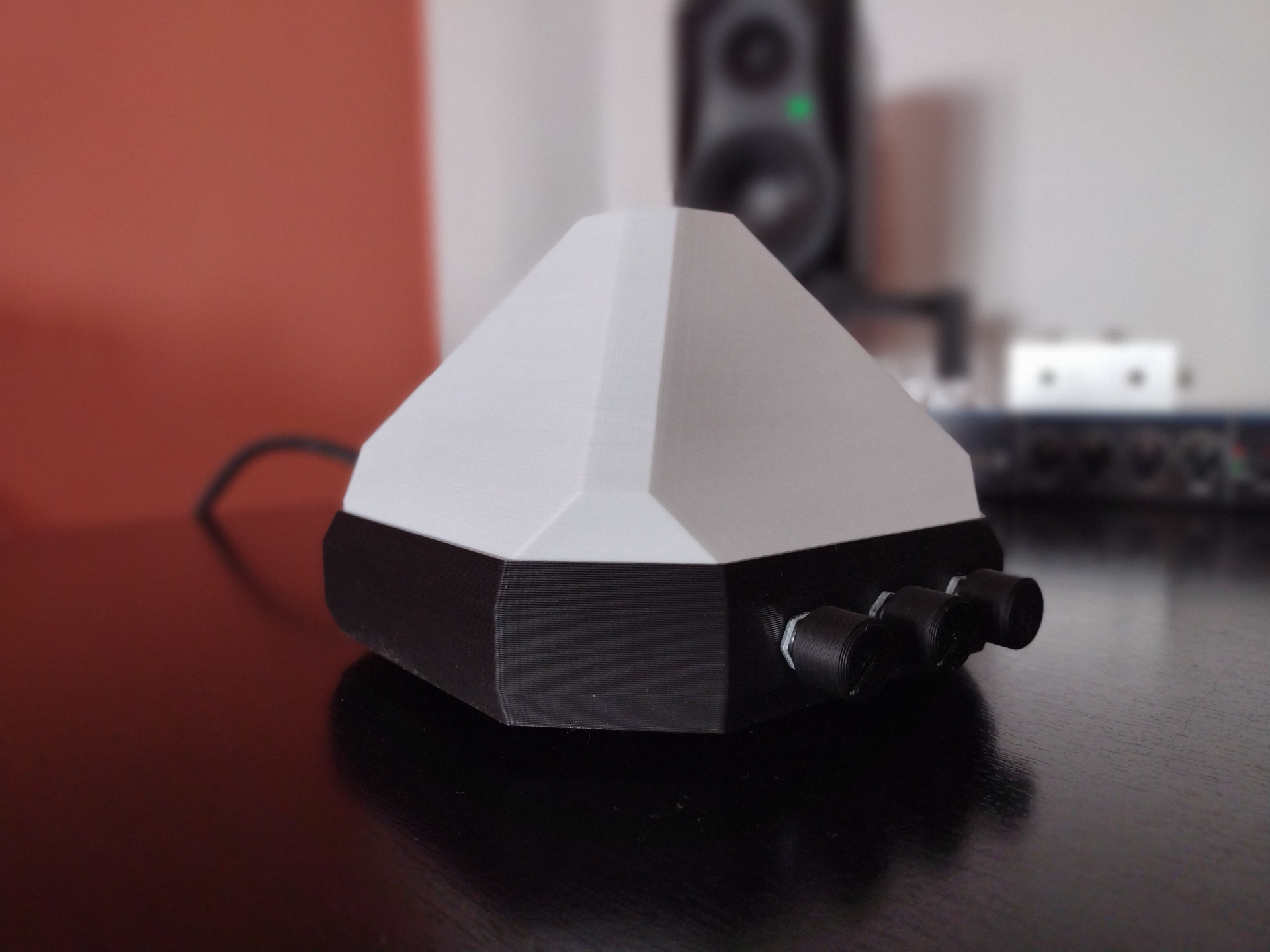Pyramid Lamp Front